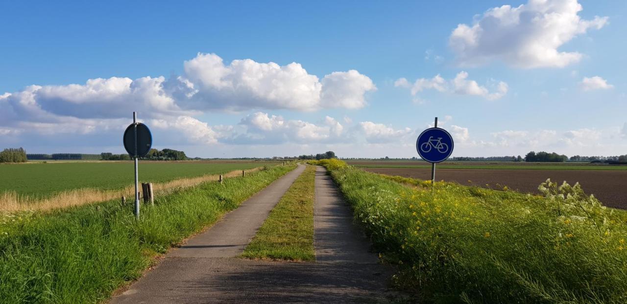 Gastenverblijf Goudswaard Exterior foto